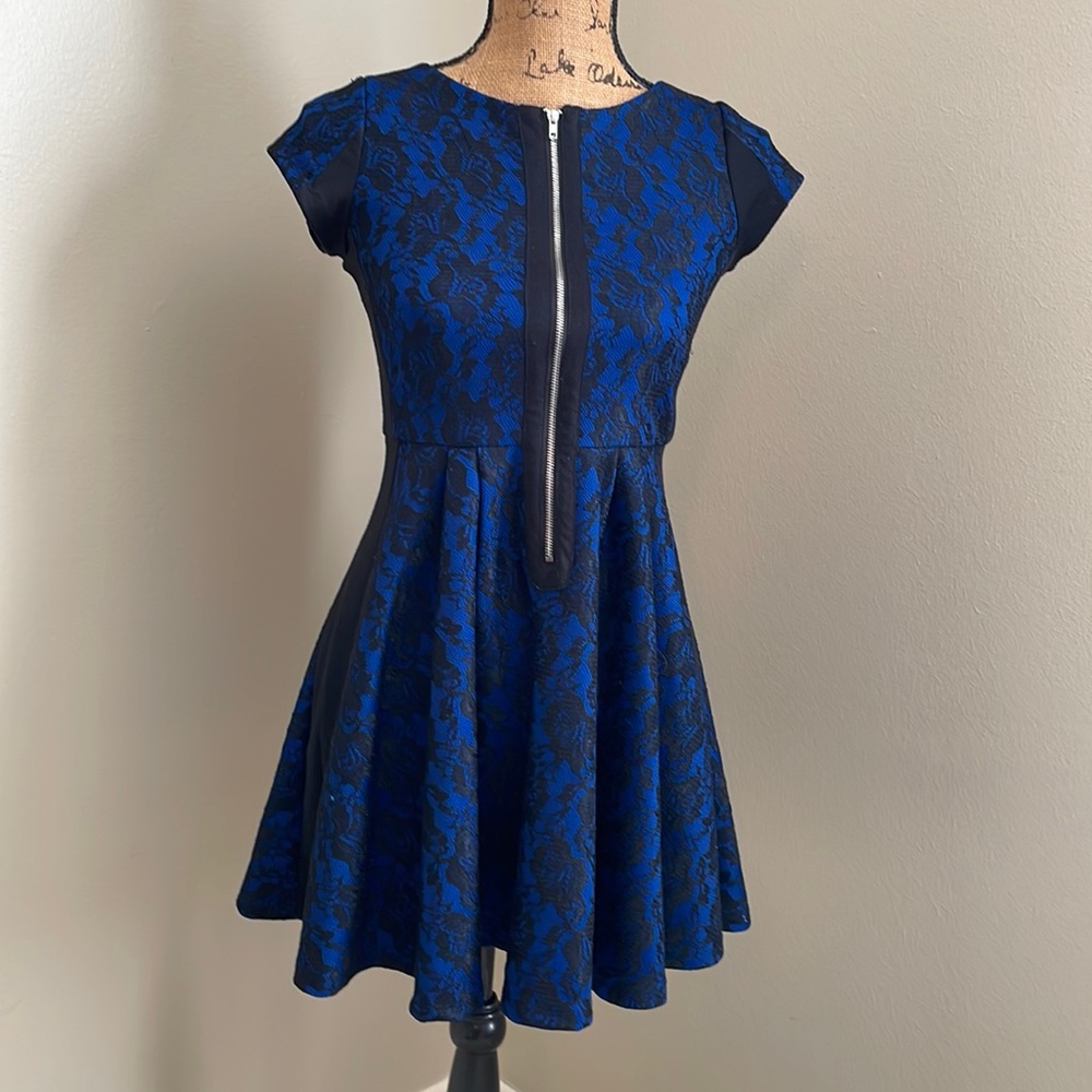 Girls’ party dress. Royal blue with black lace floral-pattered overly, Size 14